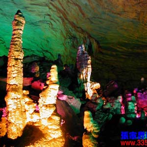 喜樂J線：張家界、鳳凰古城、天子山、猛洞河漂流、芙蓉鎮(zhèn)三晚四日游